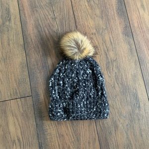 (2/$15) AEO Grey Heathered Toque with Faux Fur Pompom